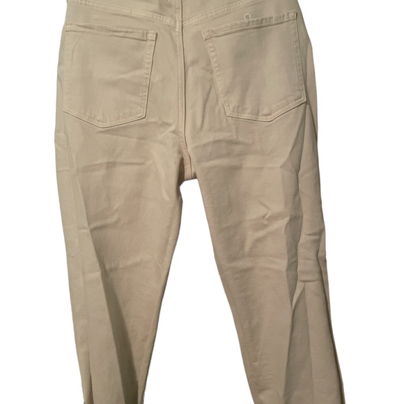 Old navy high rise jeans size 10 color cream - Picture 4 of 4